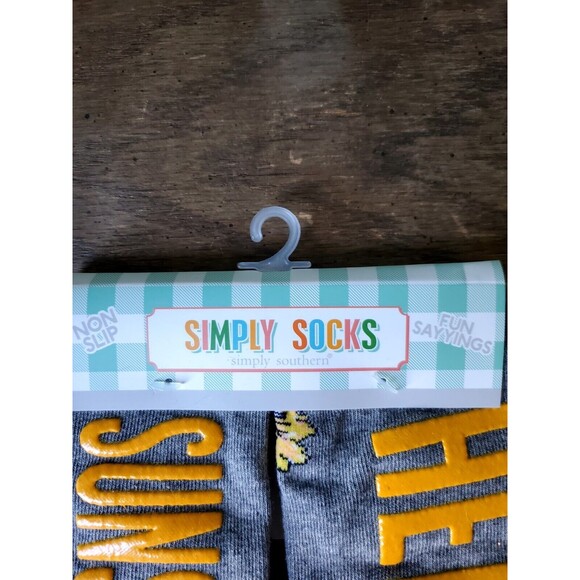 Simply Southern Socks Hello Sunshine Gray Yellow Non Slip Unisex W 4-10.5 M 5-10 - Picture 2 of 3